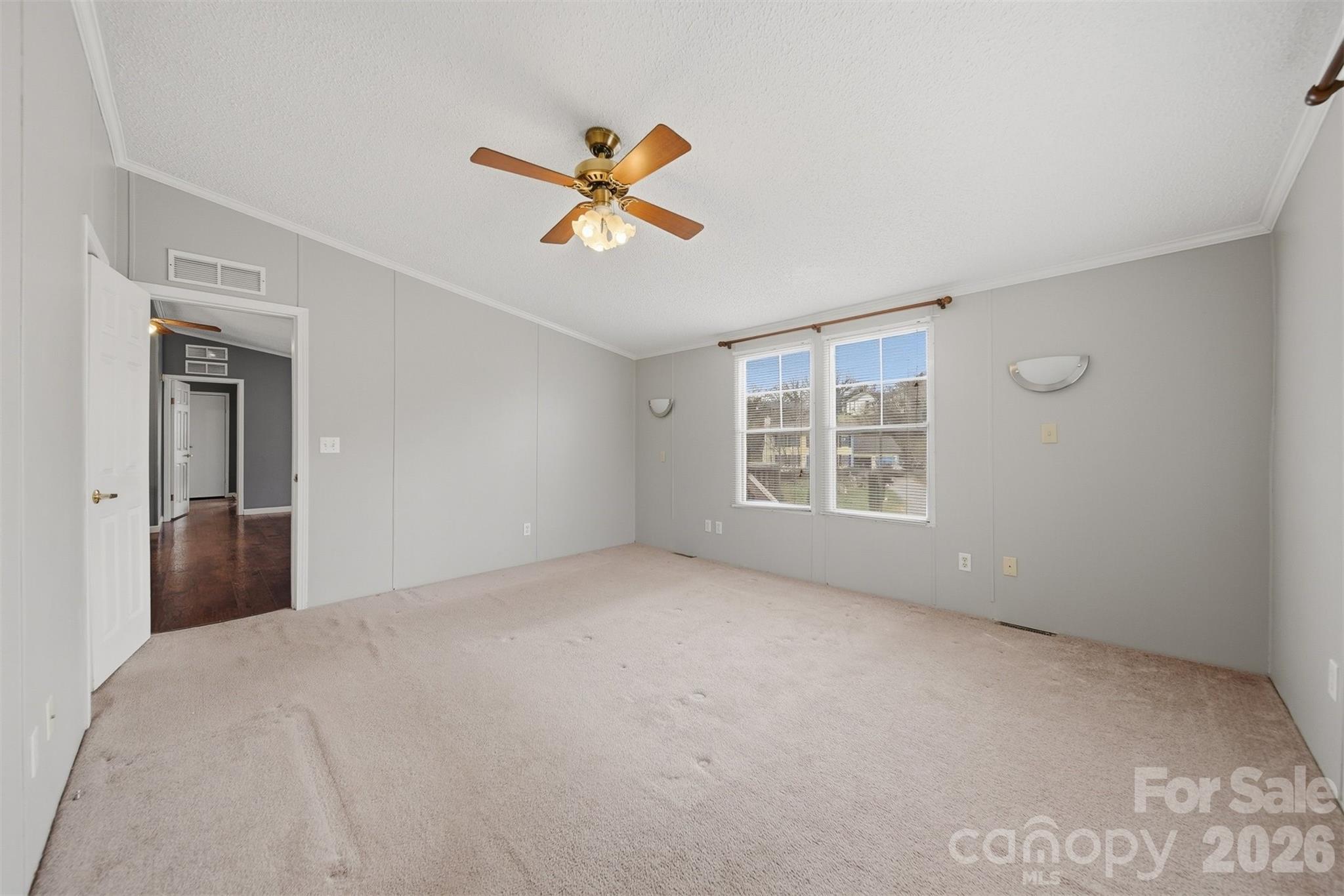 315 W Mcdowell Street — Morganton