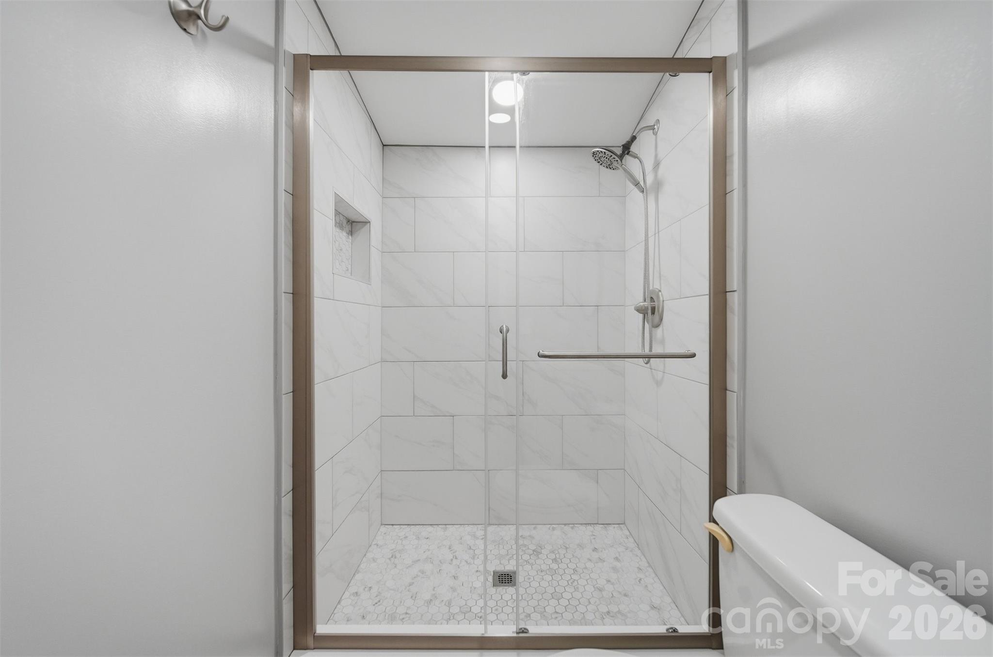 315 W Mcdowell Street — Morganton