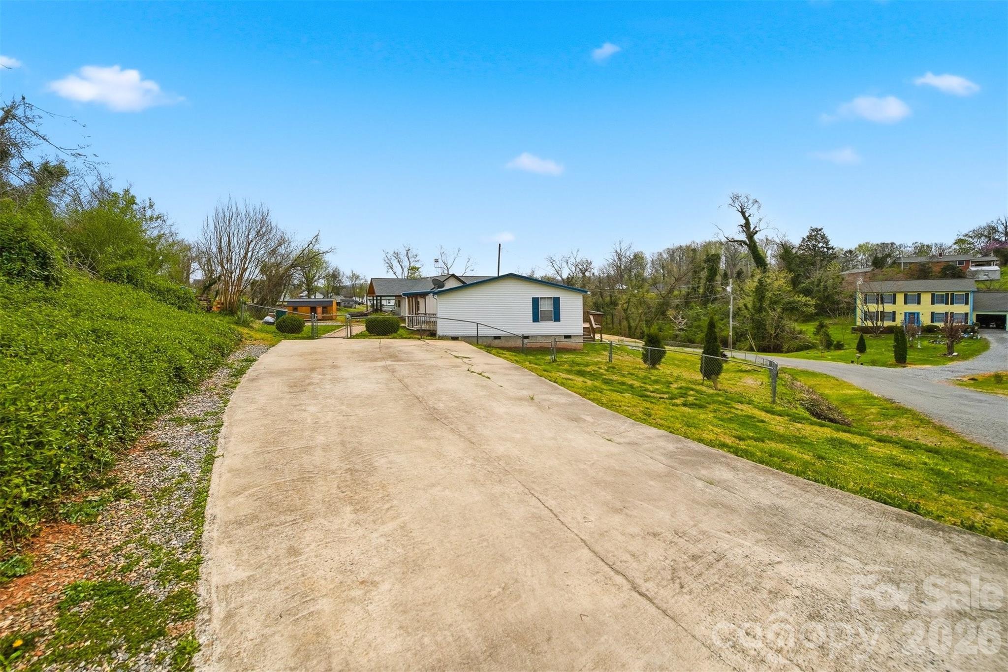 315 W Mcdowell Street — Morganton