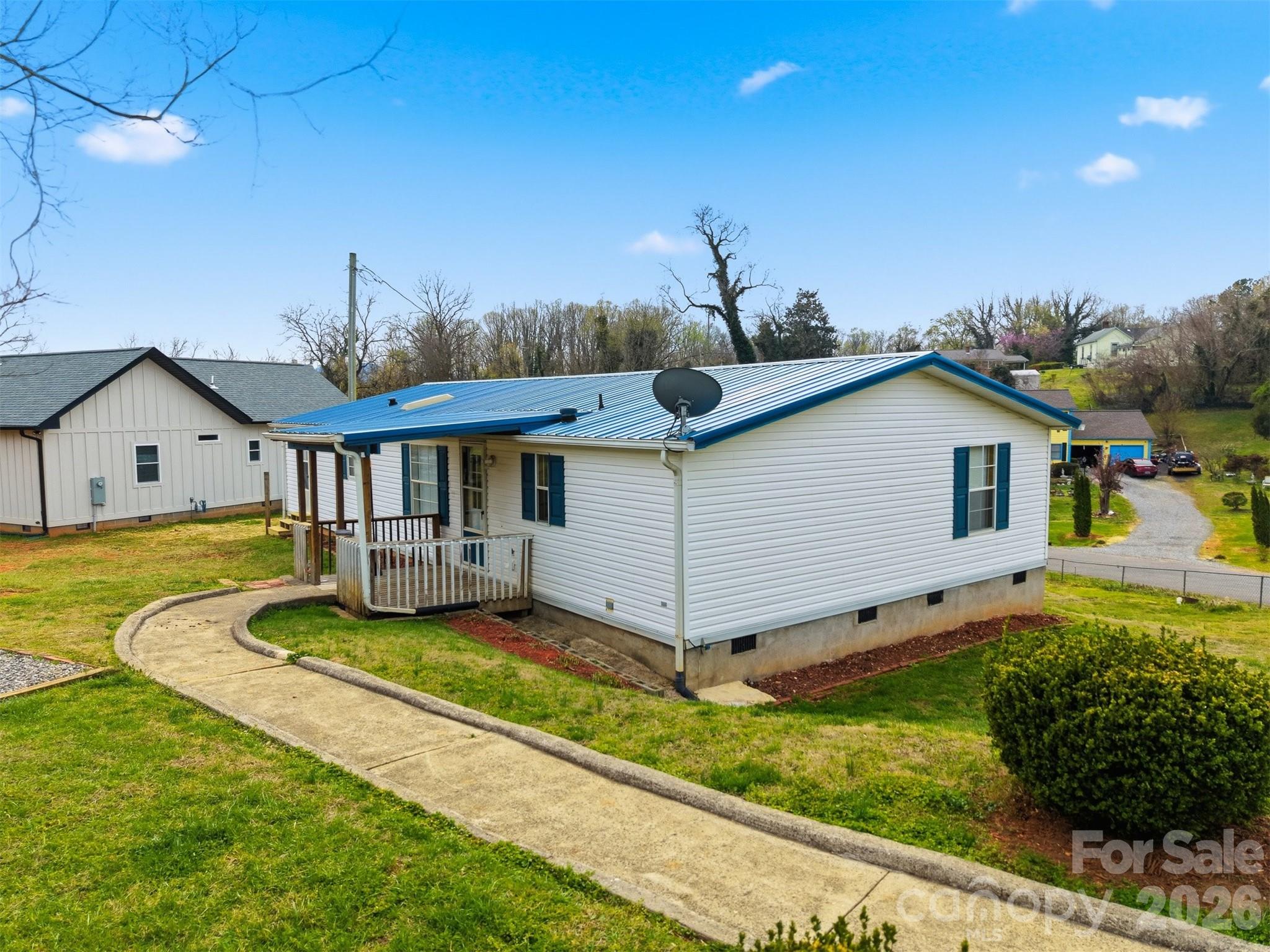 315 W Mcdowell Street — Morganton