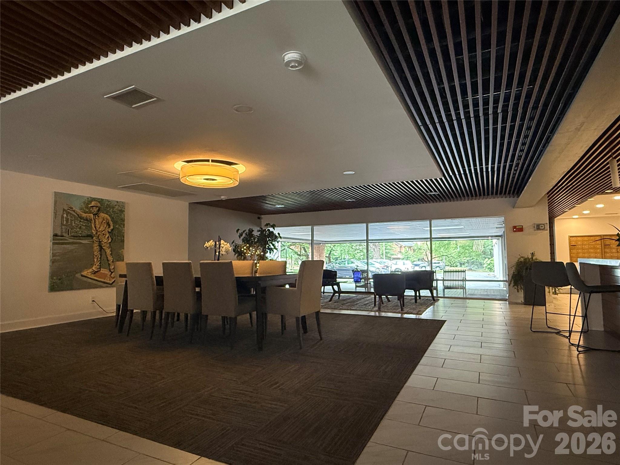 1323 Queens Road — Charlotte
