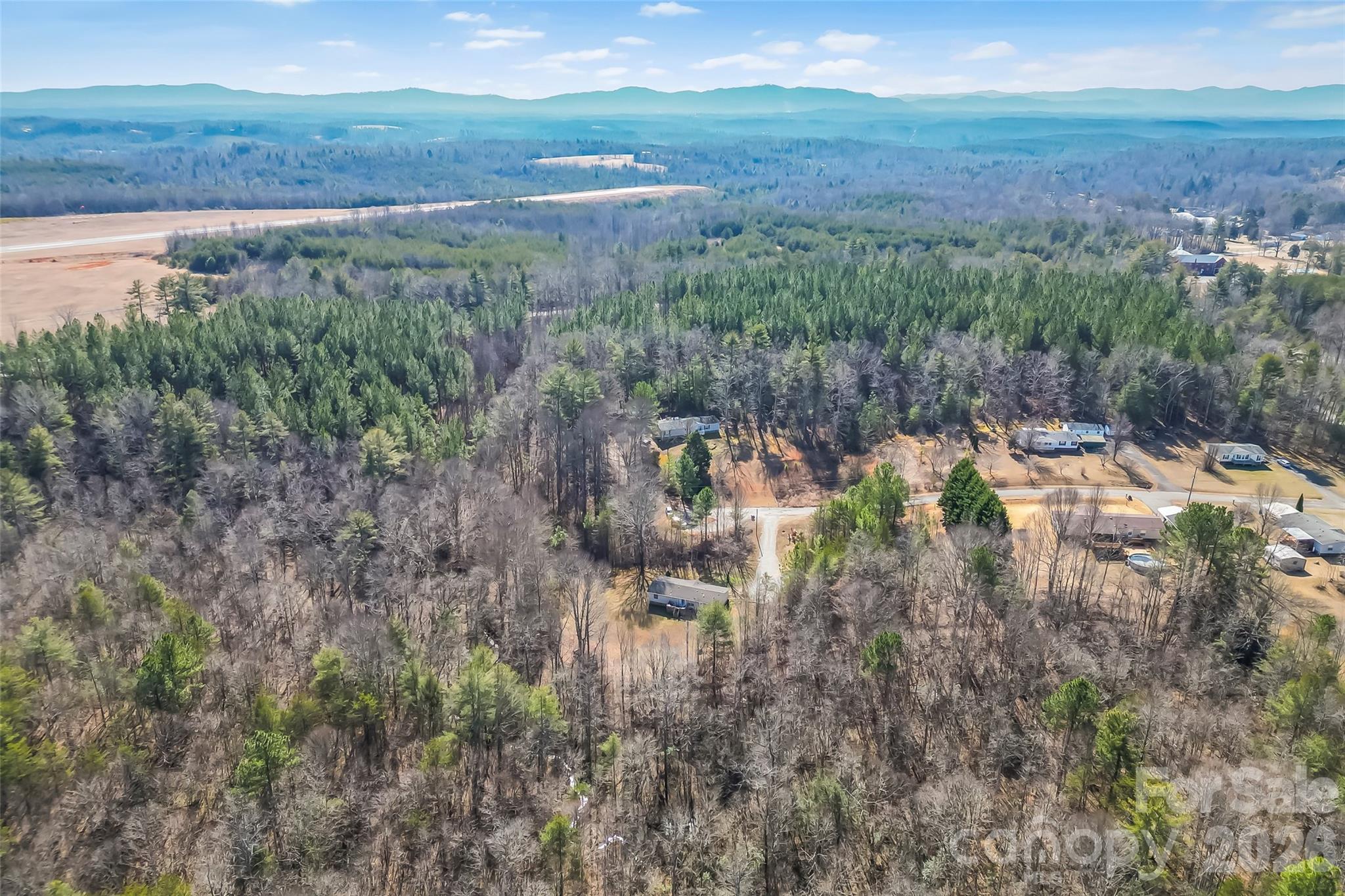2380 Race Track Street — Morganton