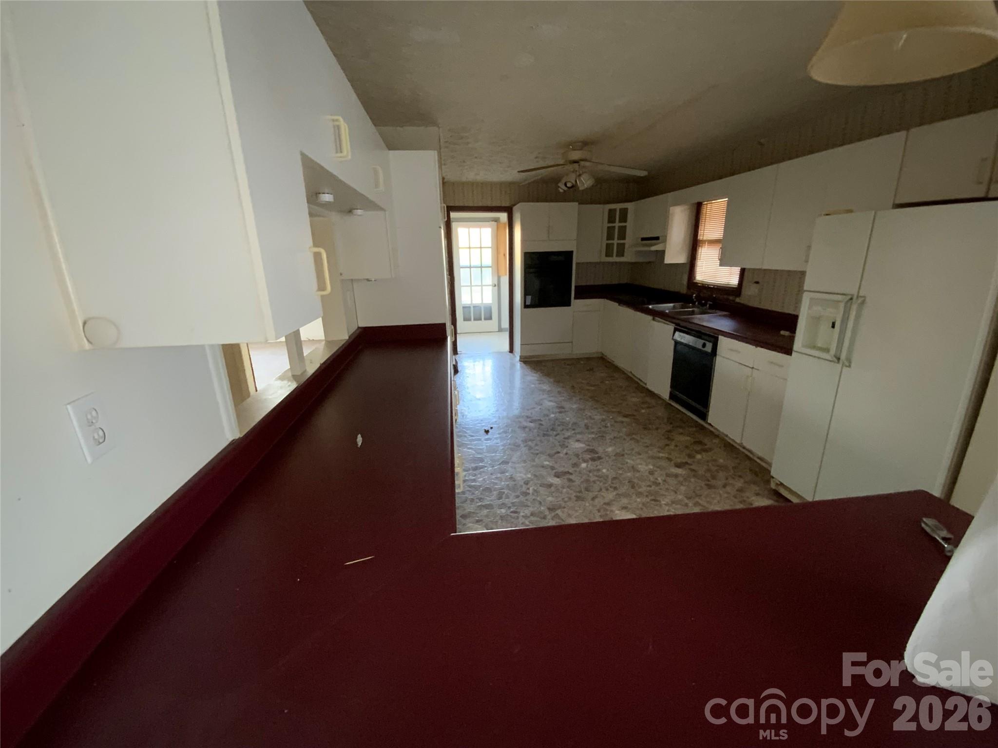 154 Lovelace Road — Forest City