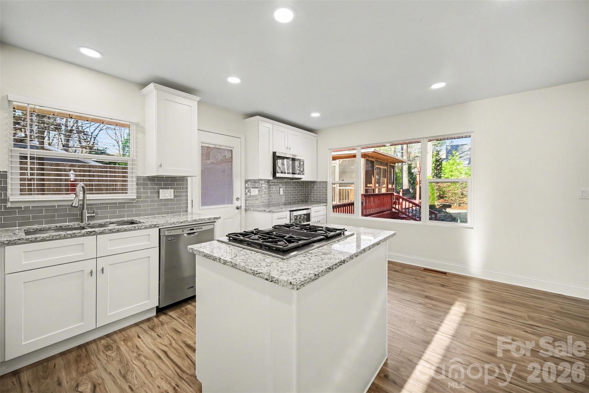 14921 August Lane — Charlotte