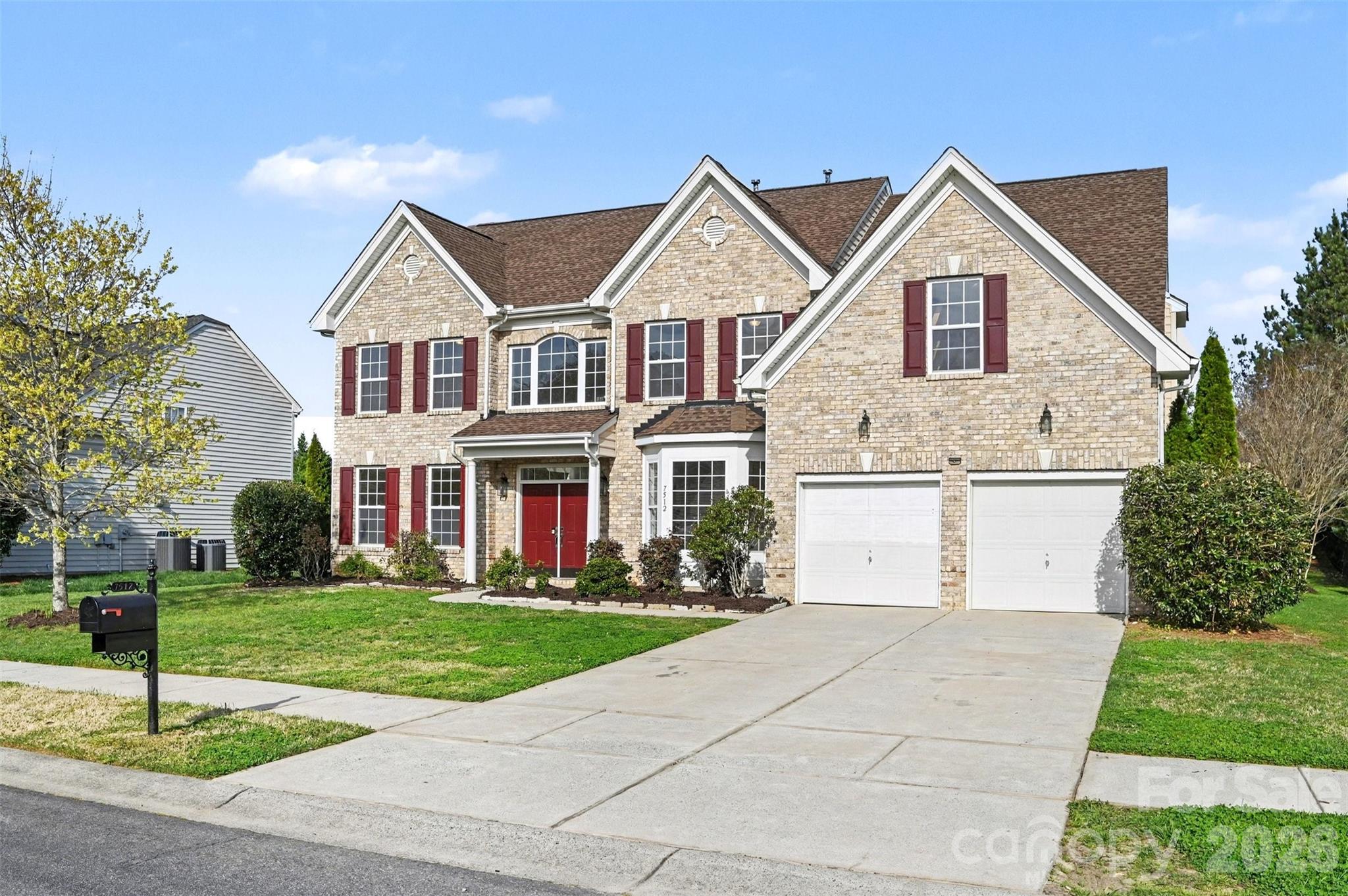 7512 Chasewater Drive — Harrisburg