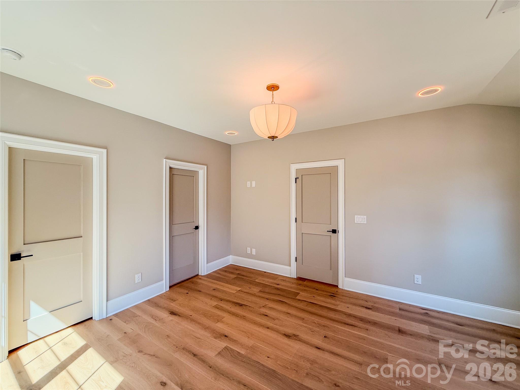 4822 Walker Road — Charlotte