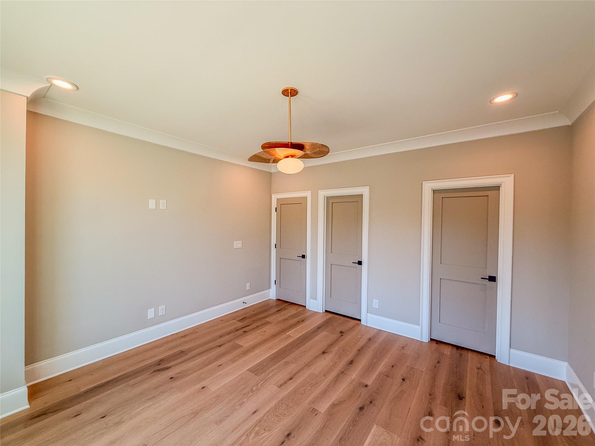 4822 Walker Road — Charlotte