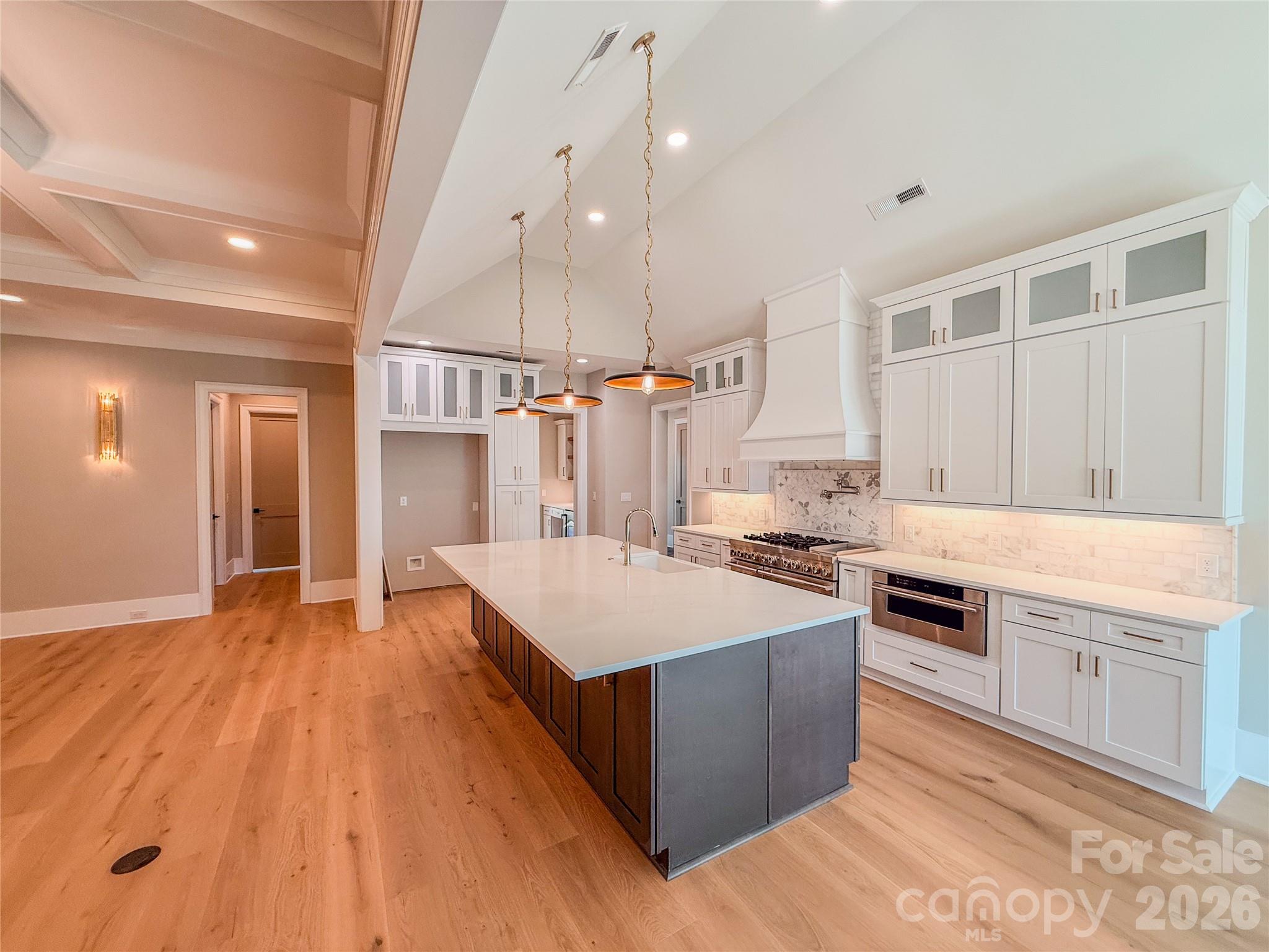 4822 Walker Road — Charlotte