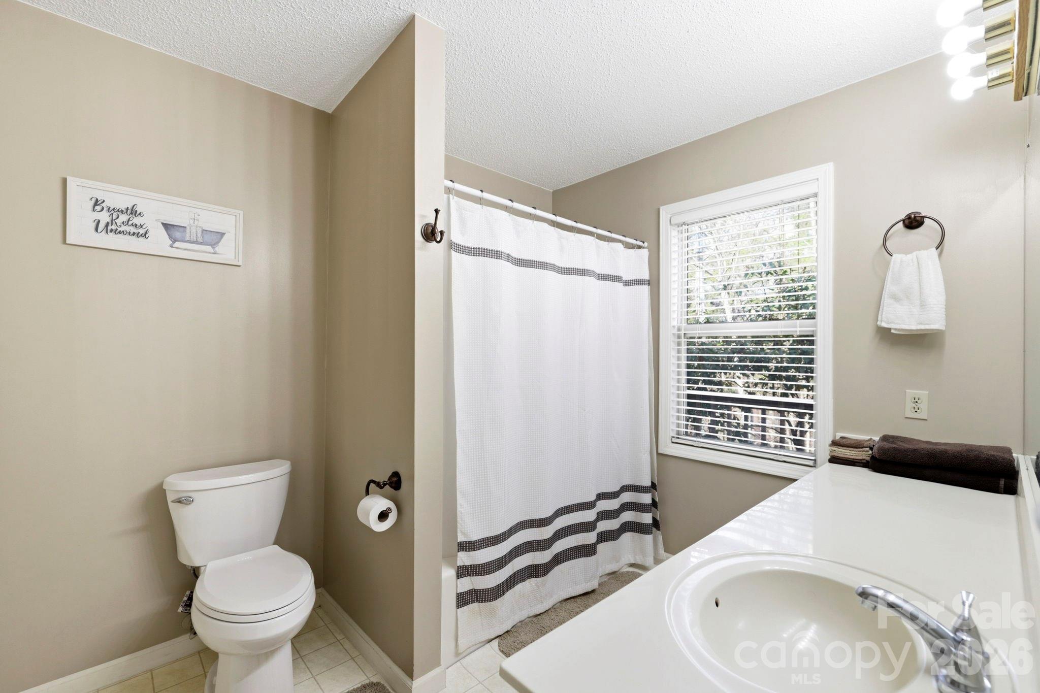 1489 Round Mountain Road — Brevard