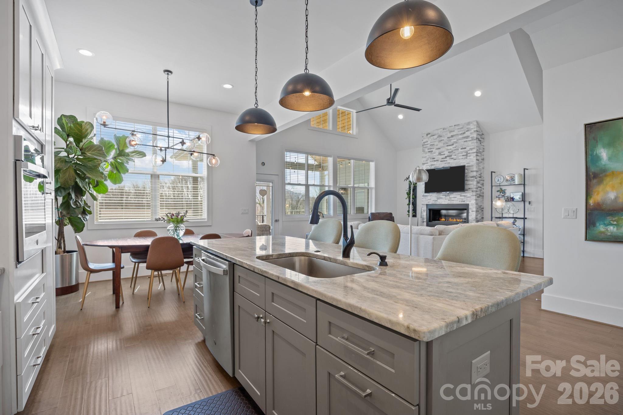 112 Meadow Breeze Road — Arden