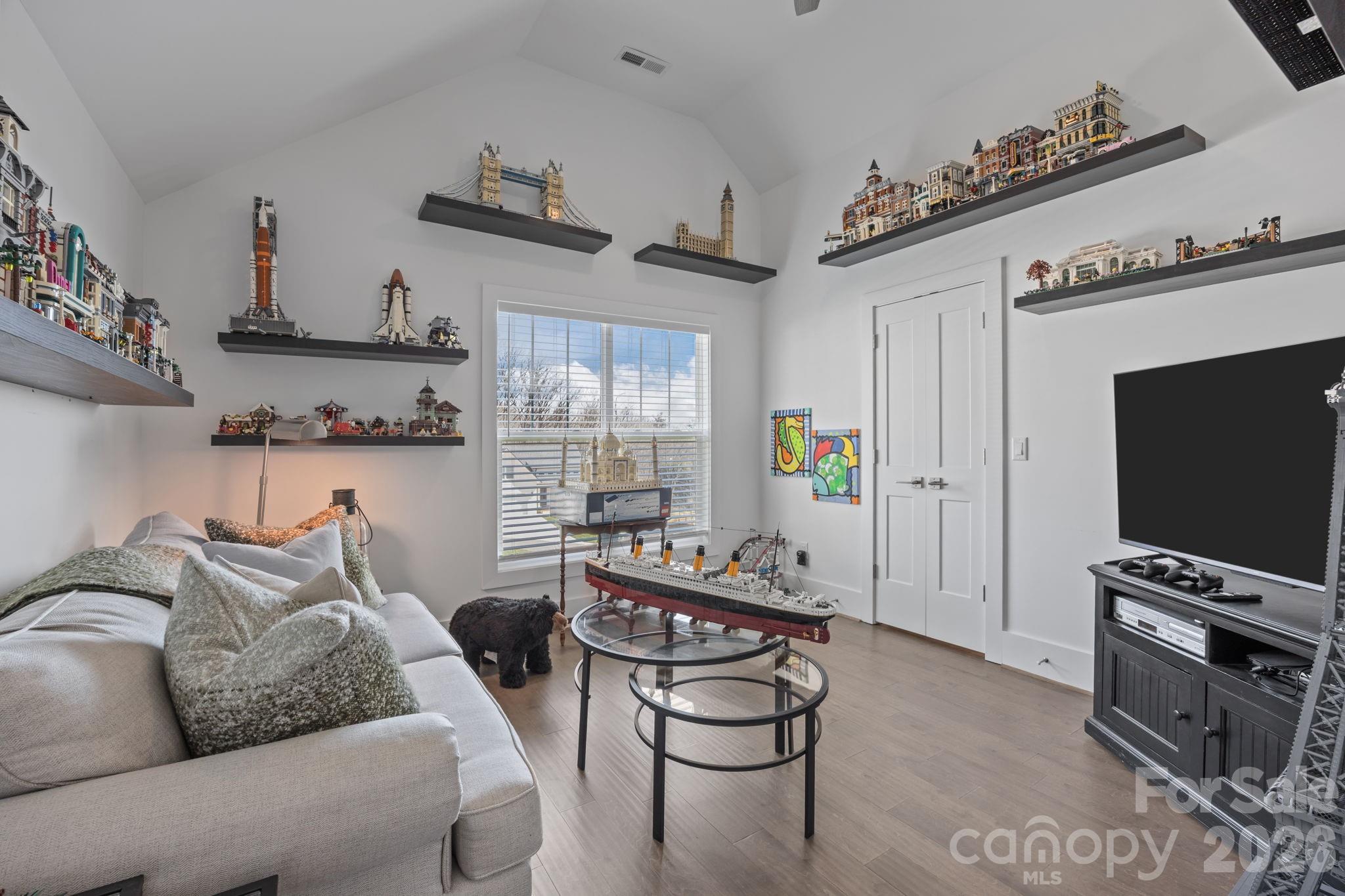 112 Meadow Breeze Road — Arden