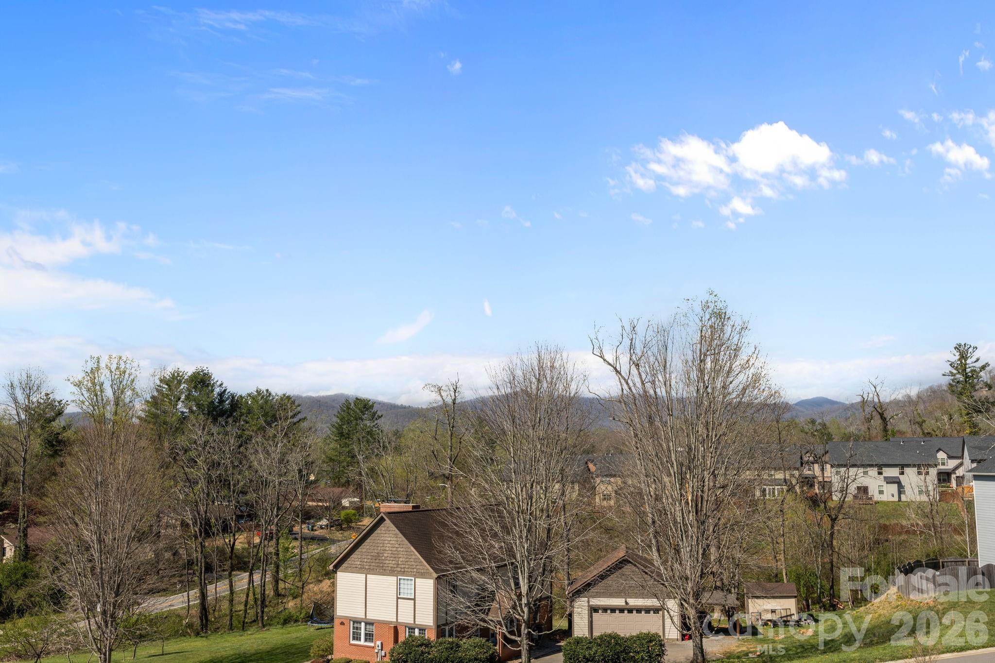 112 Meadow Breeze Road — Arden