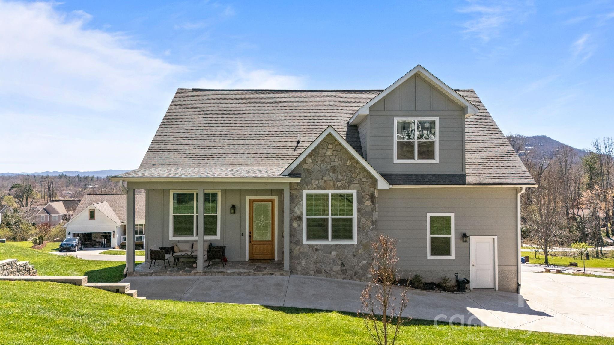 112 Meadow Breeze Road — Arden