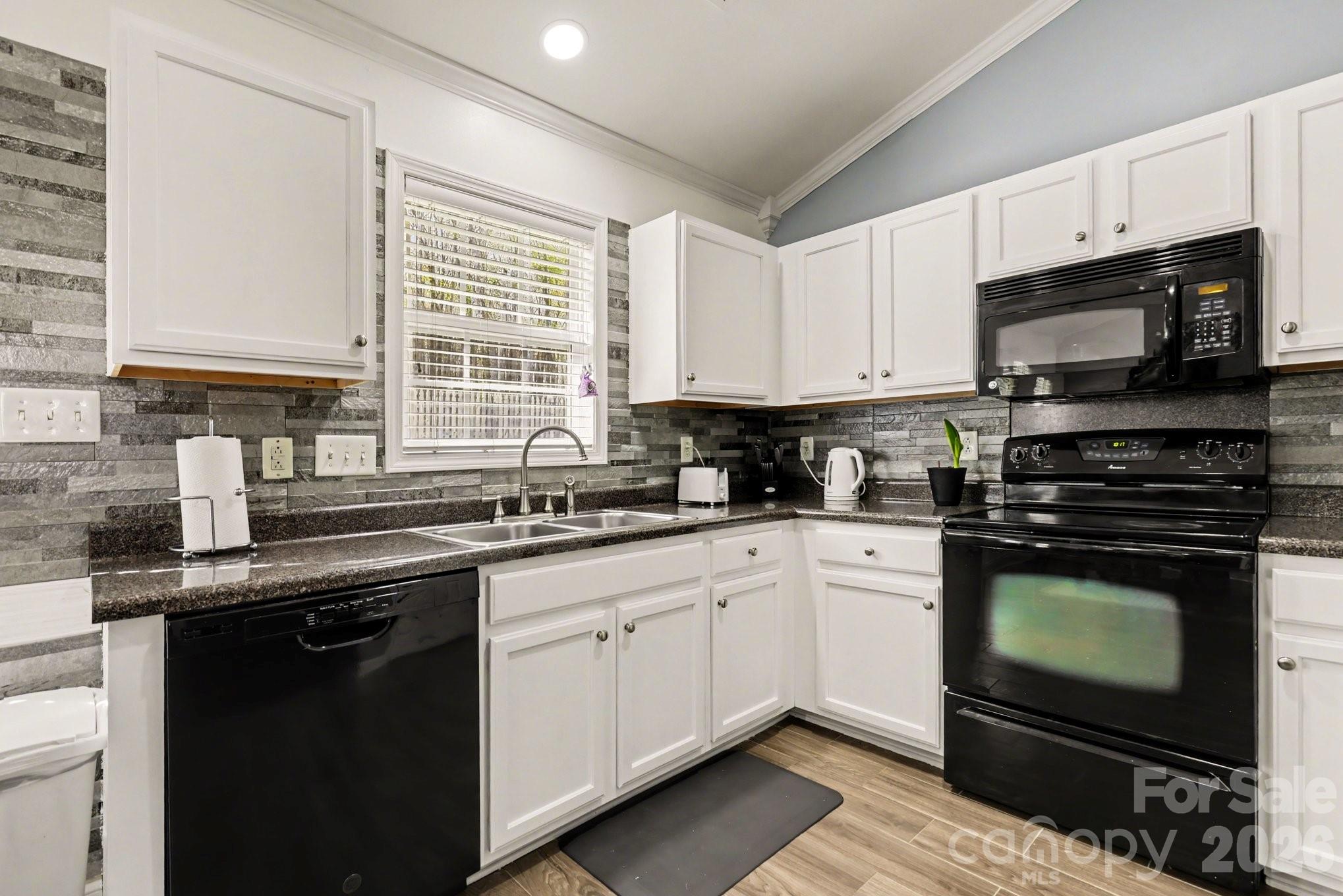 1117 Landen Chase Drive — Monroe