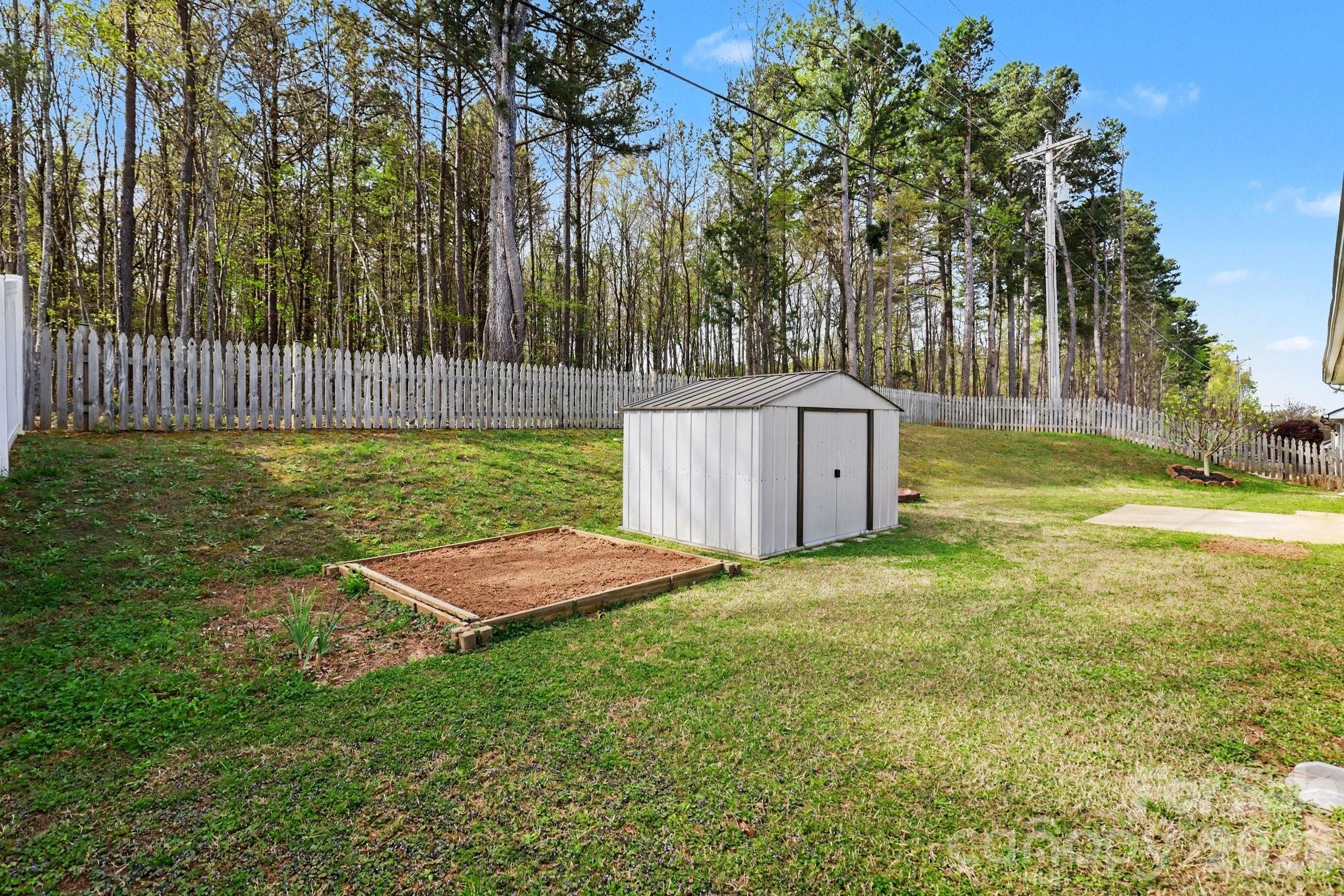 1117 Landen Chase Drive — Monroe
