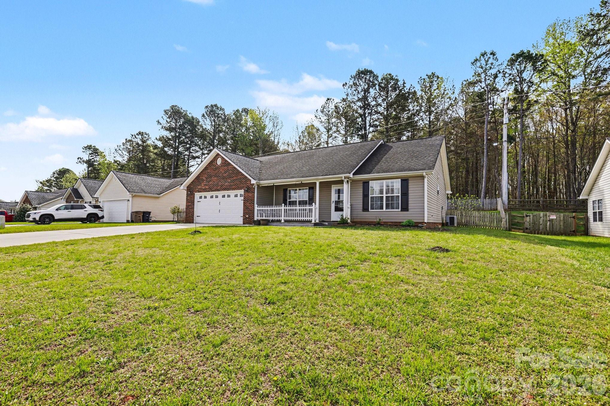 1117 Landen Chase Drive — Monroe