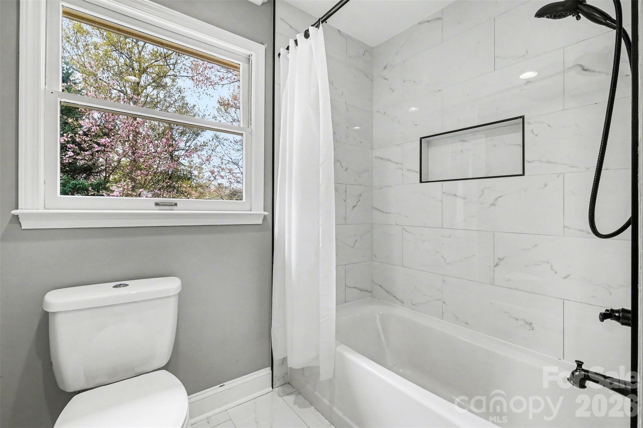 1560 Chatham Court NW — Concord