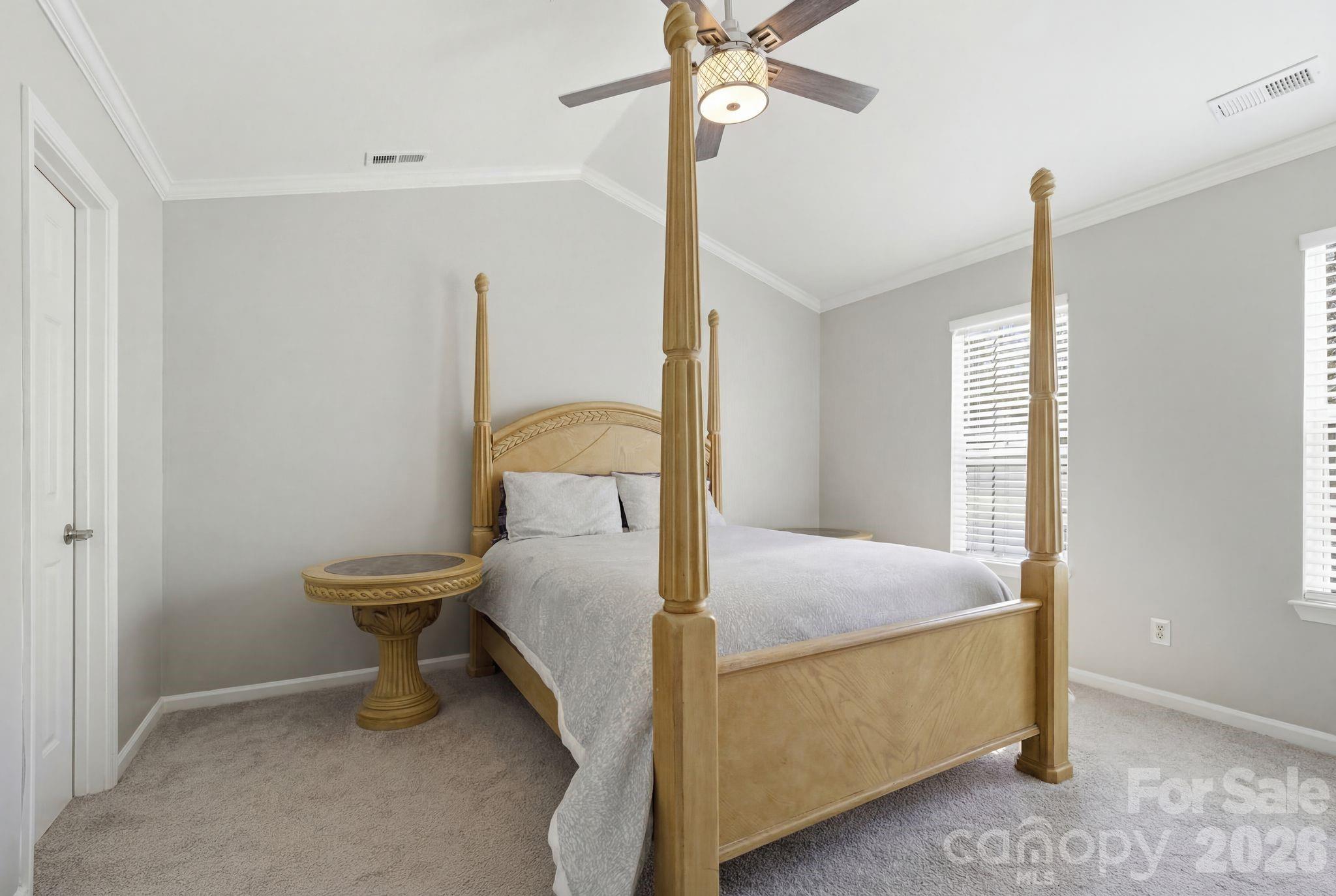 10122 Northwoods Forest Drive — Charlotte