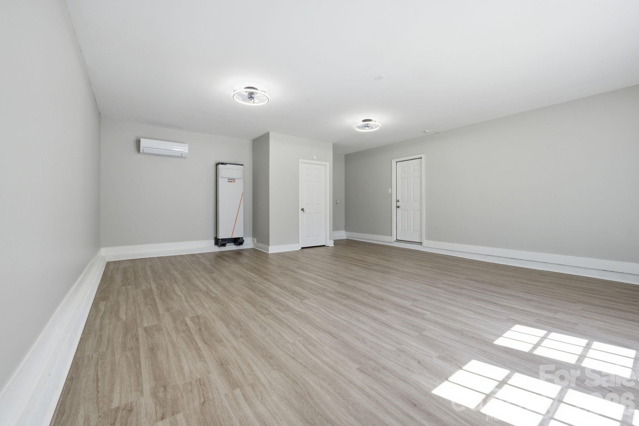 10122 Northwoods Forest Drive — Charlotte