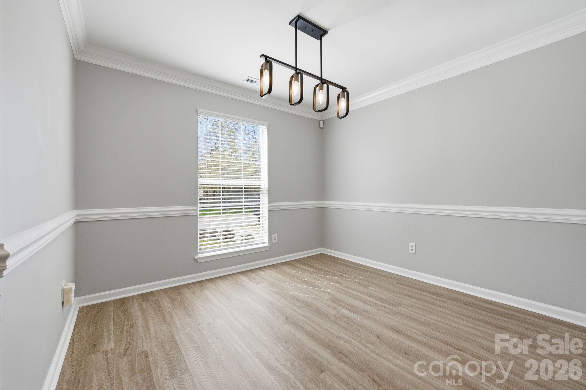 10122 Northwoods Forest Drive — Charlotte