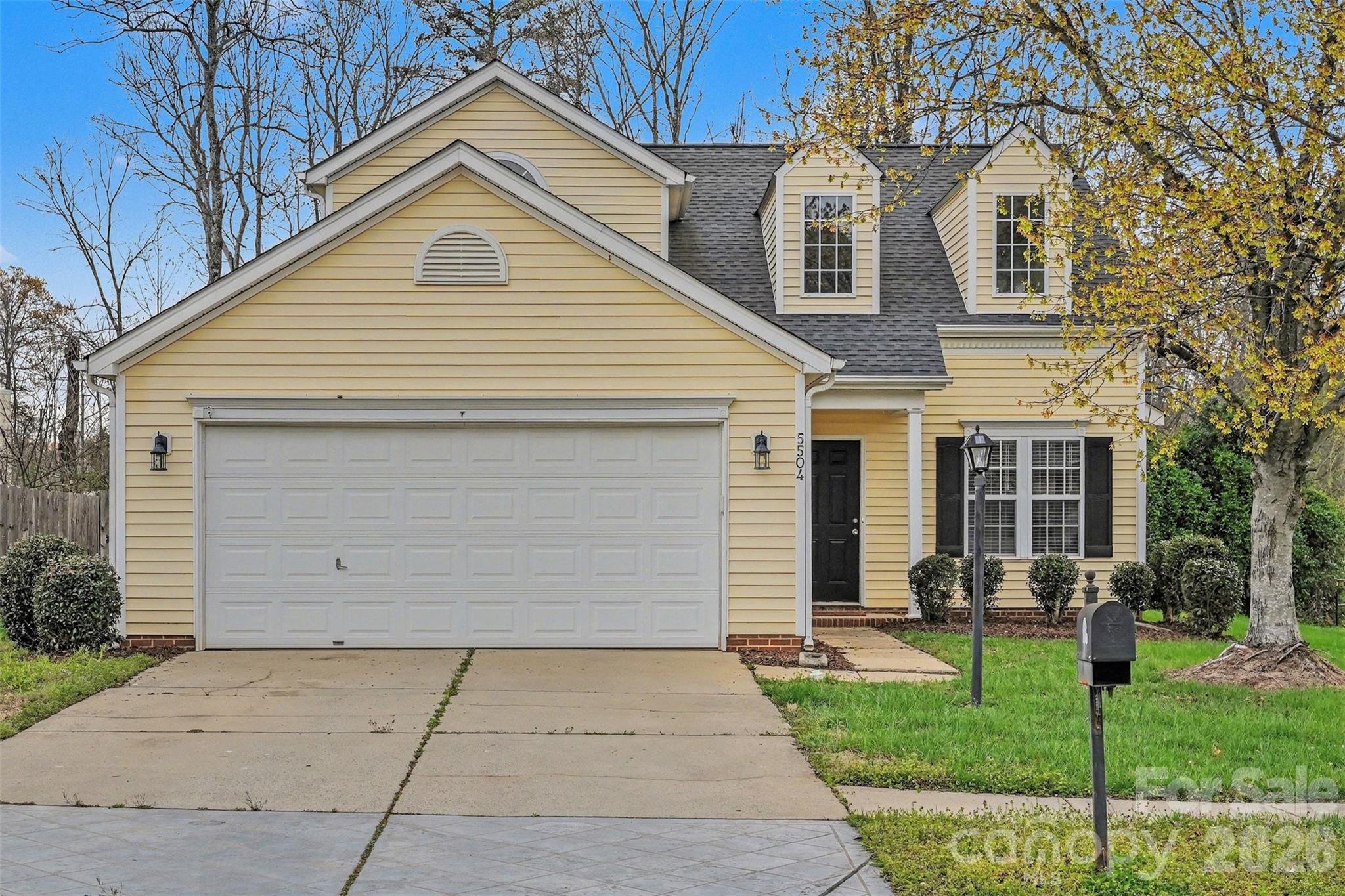 5504 Waverly Lynn Lane — Charlotte