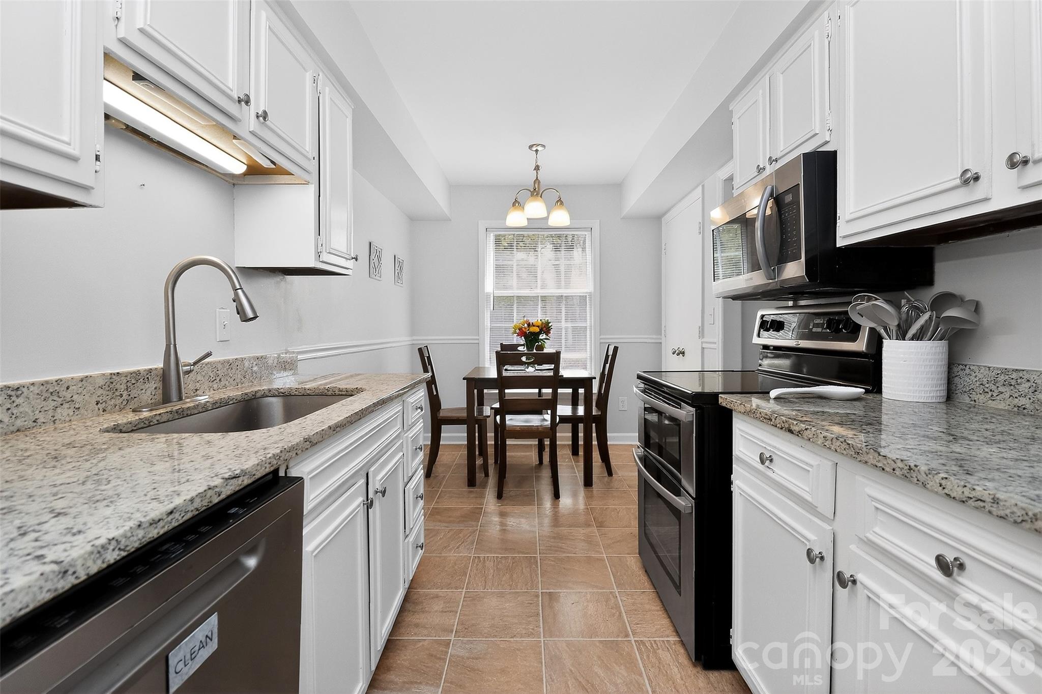 7124 Quail Meadow Lane — Charlotte