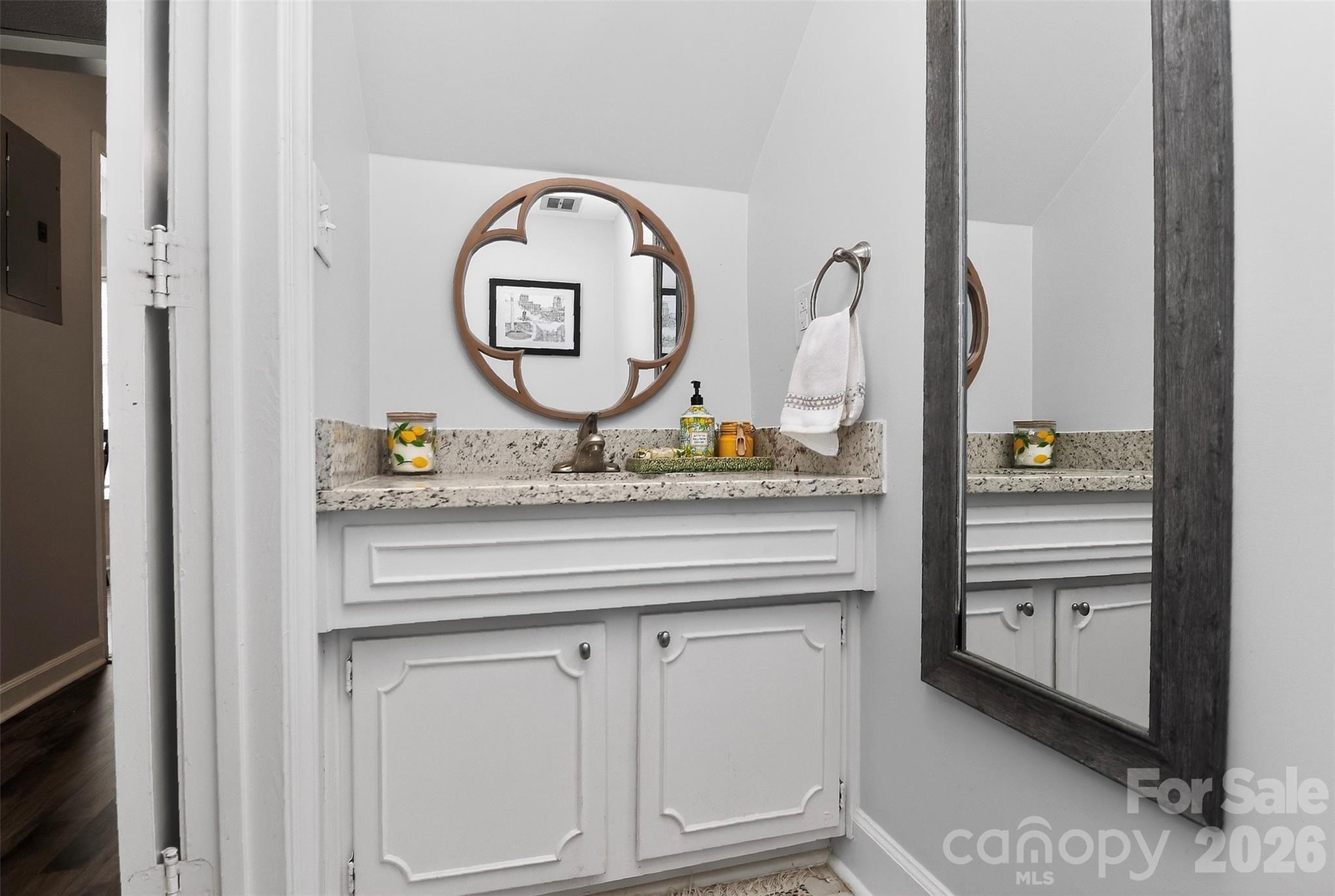 7124 Quail Meadow Lane — Charlotte