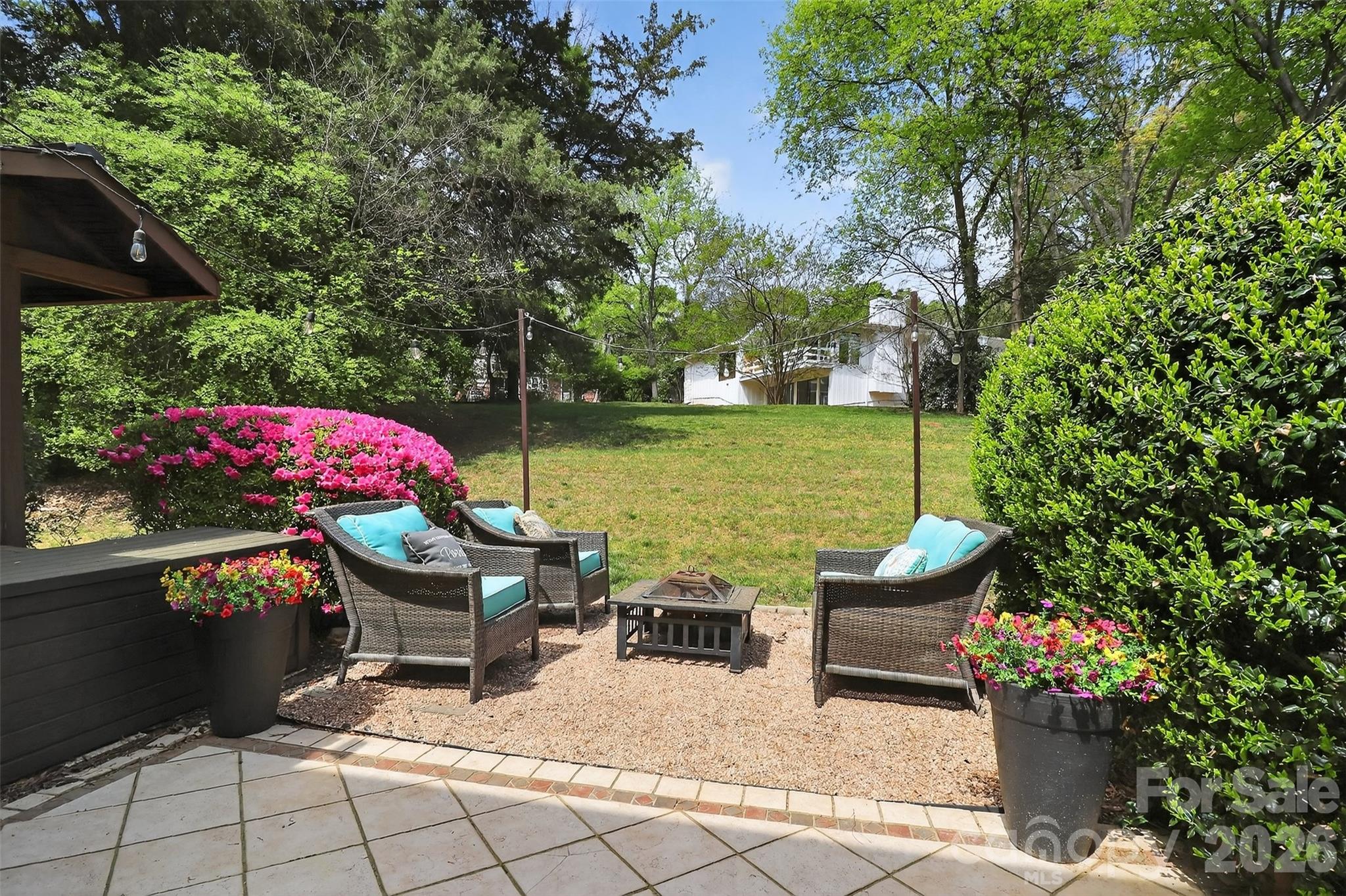 7124 Quail Meadow Lane — Charlotte