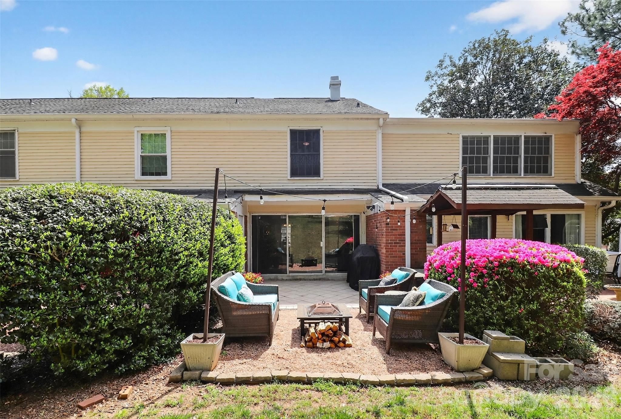 7124 Quail Meadow Lane — Charlotte