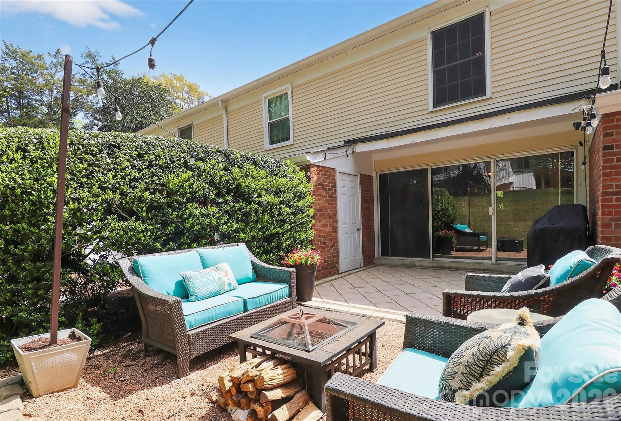 7124 Quail Meadow Lane — Charlotte