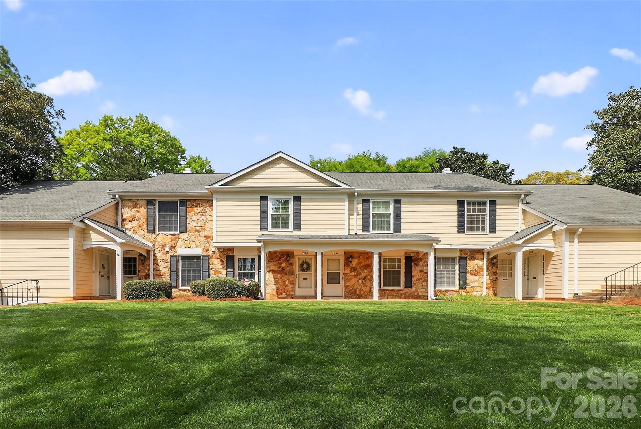 7124 Quail Meadow Lane — Charlotte