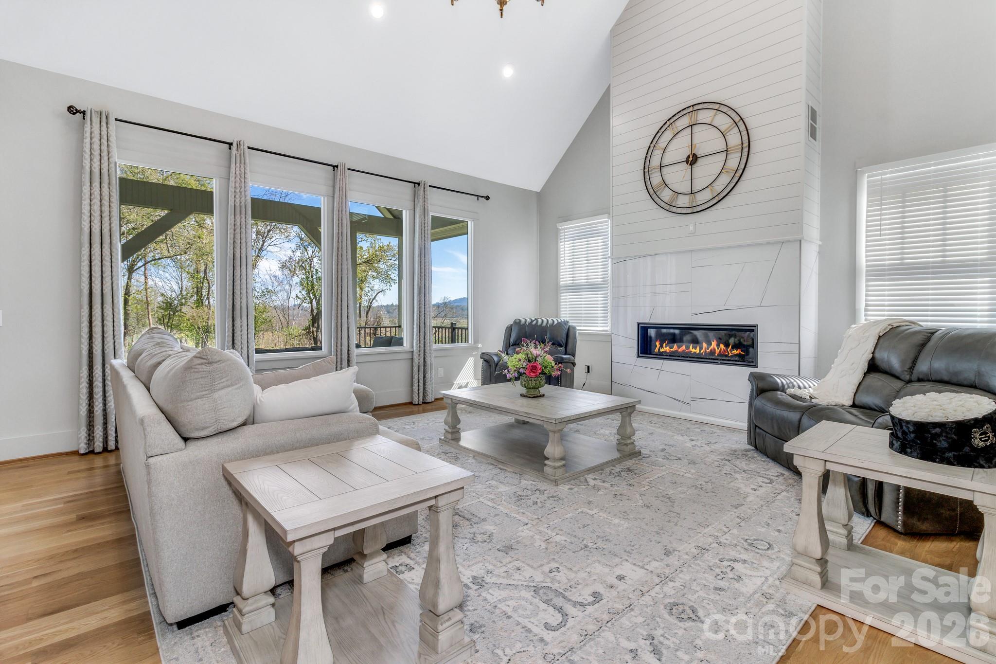 301 Rockbridge Road — Mills River