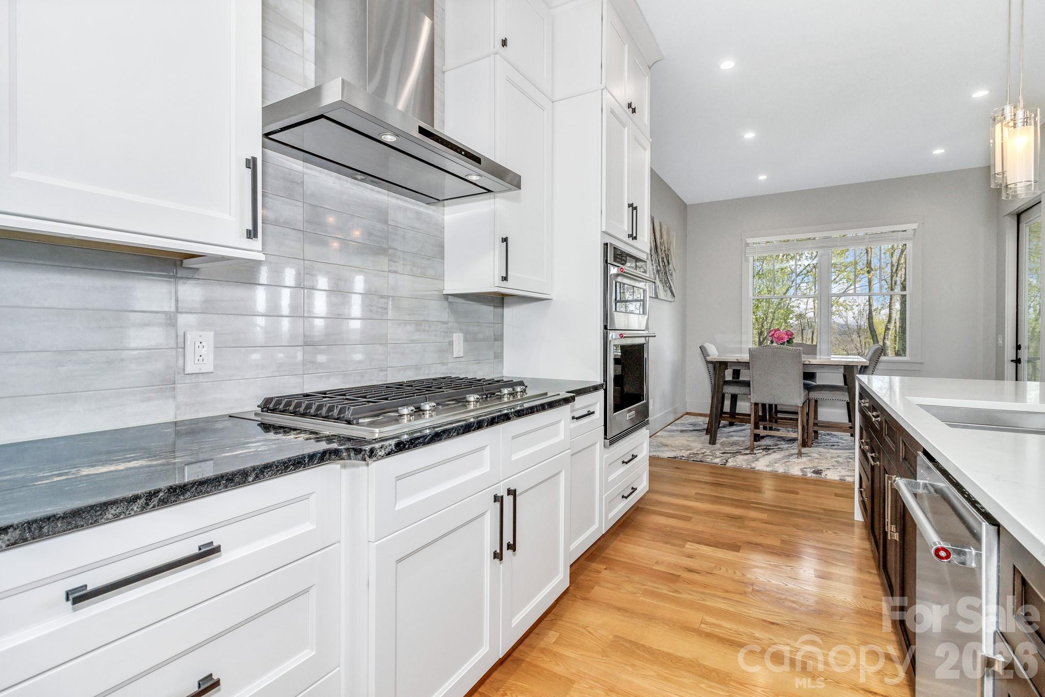 301 Rockbridge Road — Mills River
