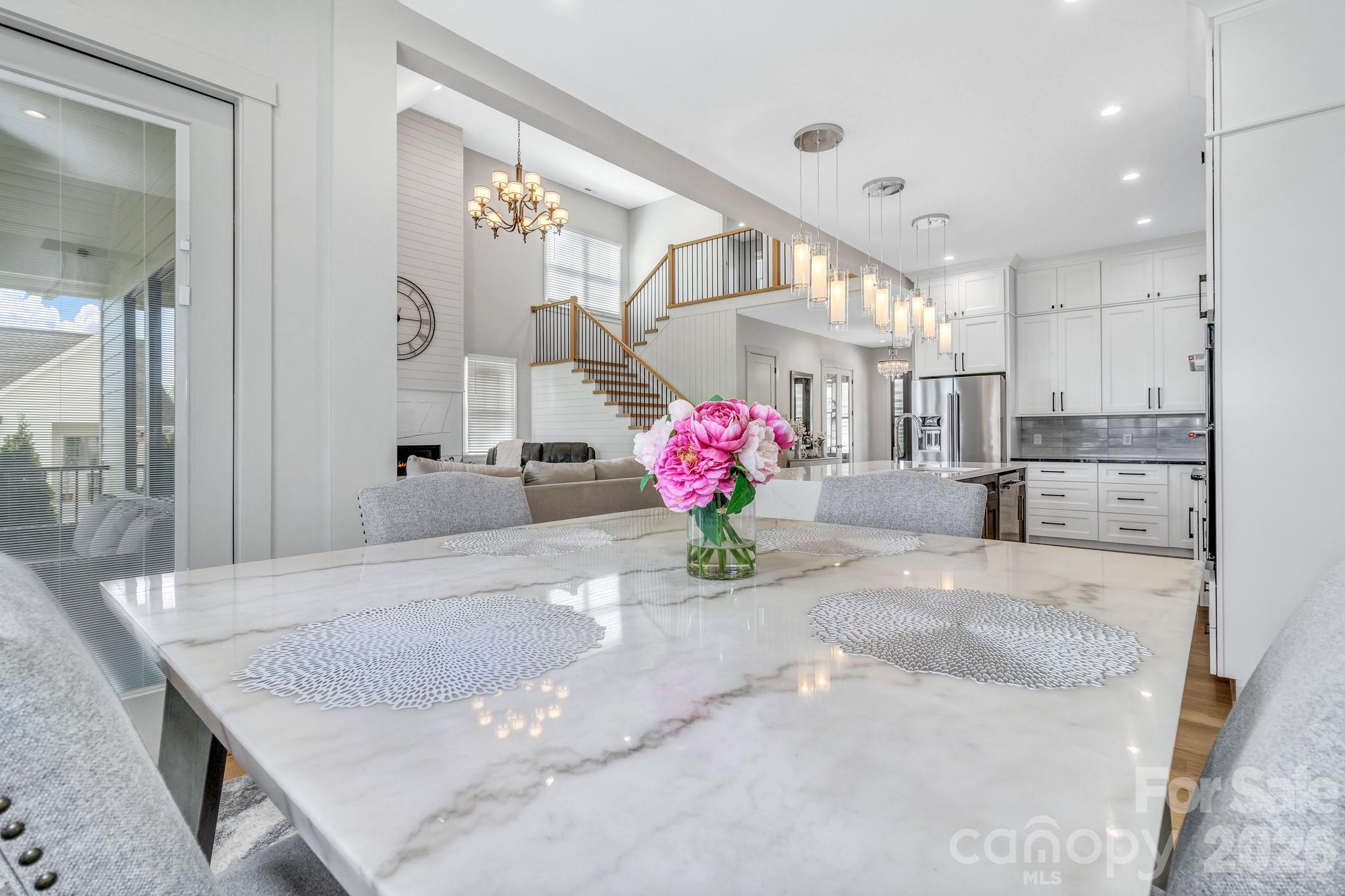 301 Rockbridge Road — Mills River