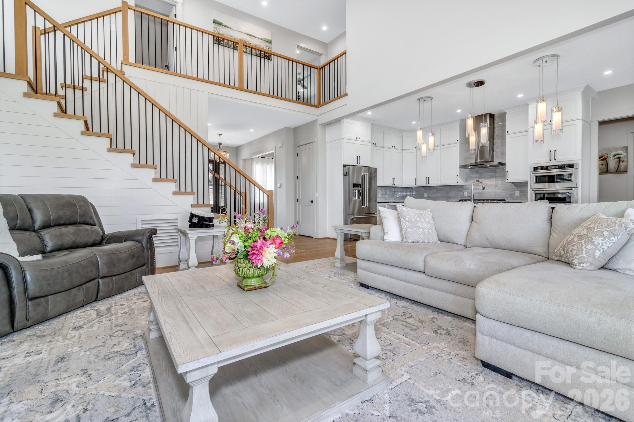 301 Rockbridge Road — Mills River