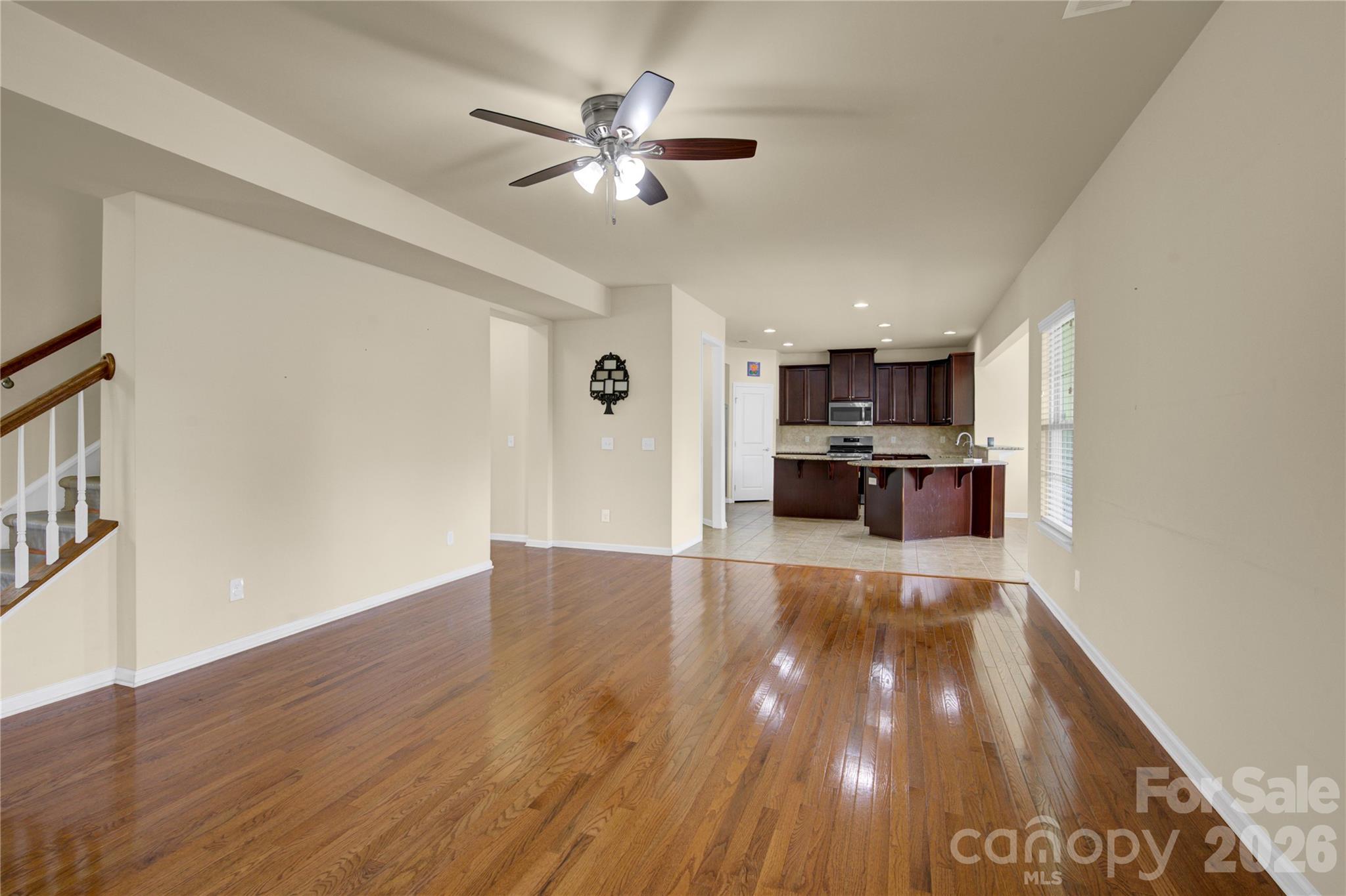 817 Wingthorn Rose Drive — Gastonia