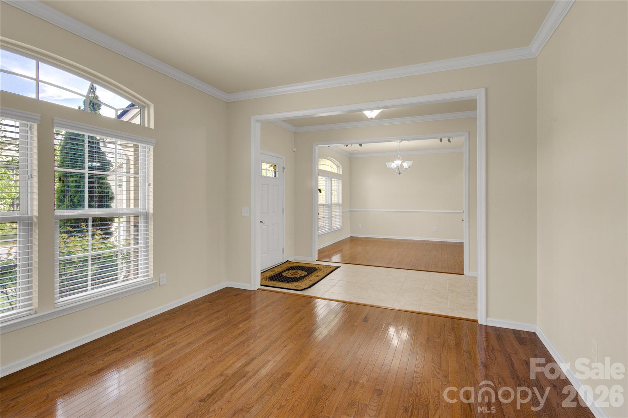 817 Wingthorn Rose Drive — Gastonia