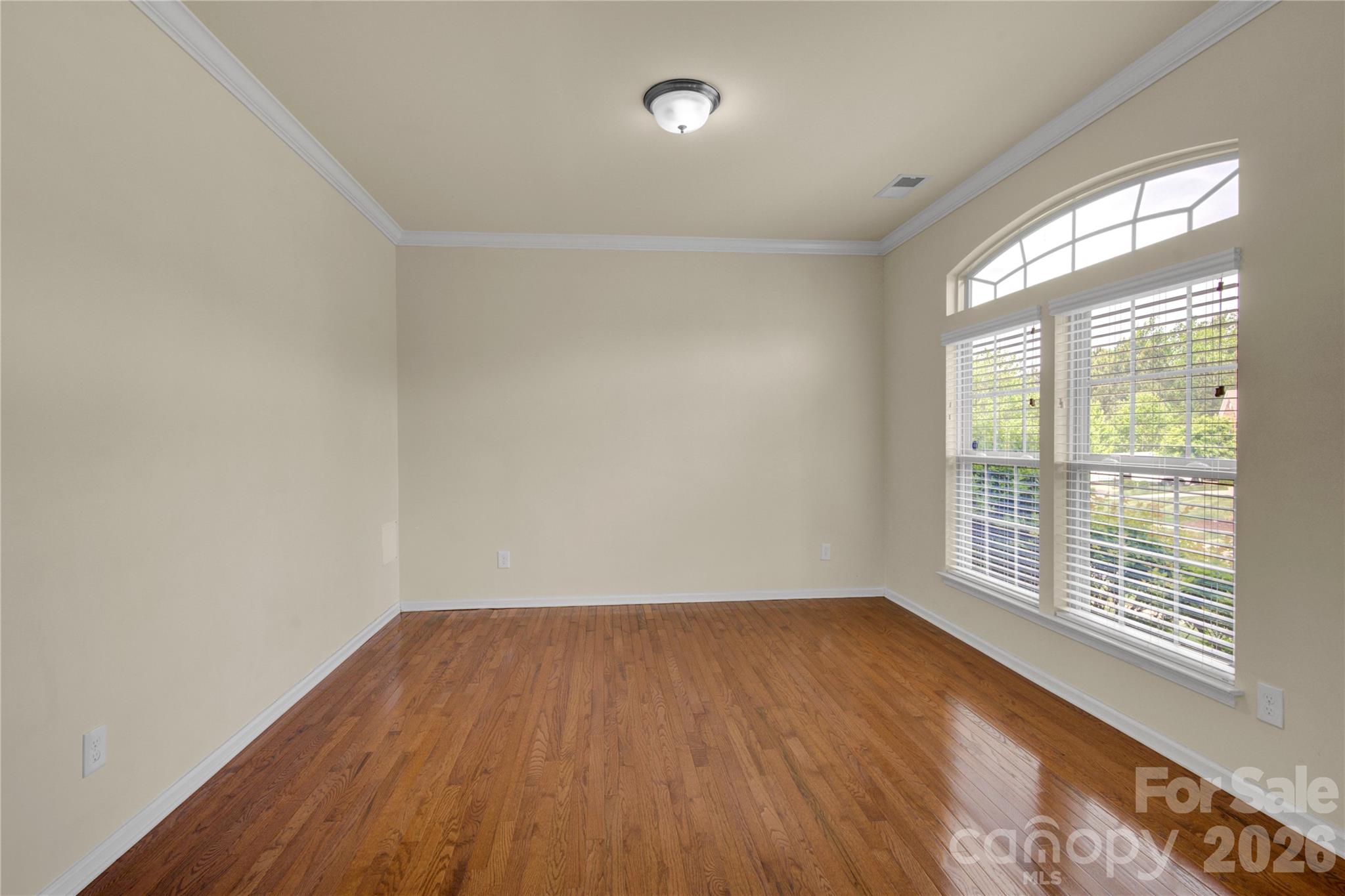 817 Wingthorn Rose Drive — Gastonia