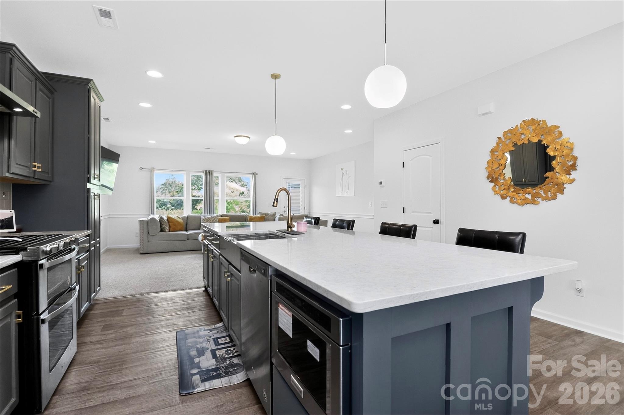 1554 Whitman Court #115 — York