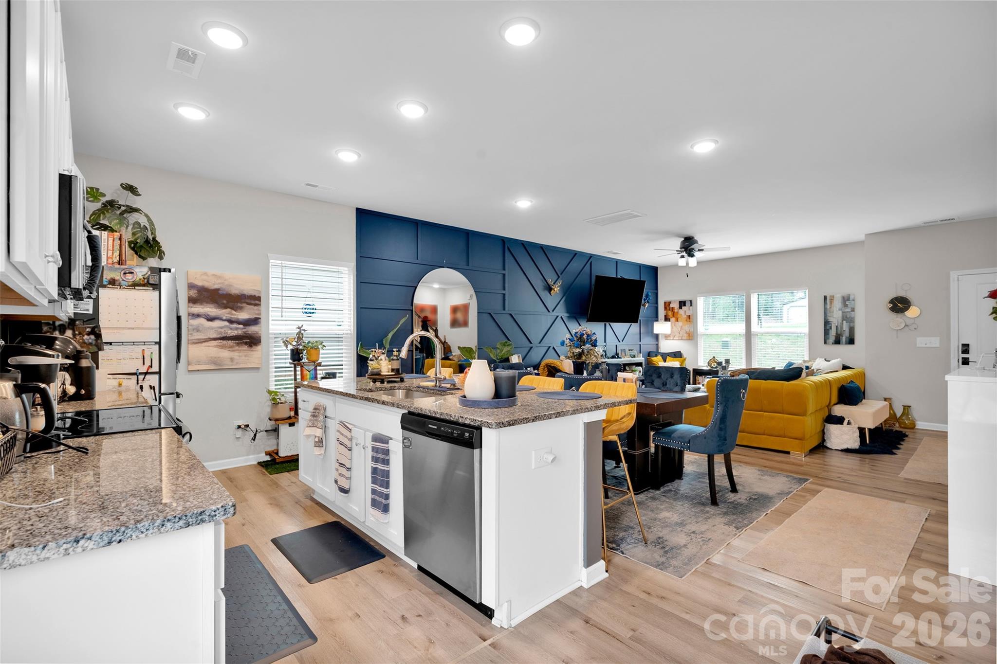 4301 Grove Street — Charlotte