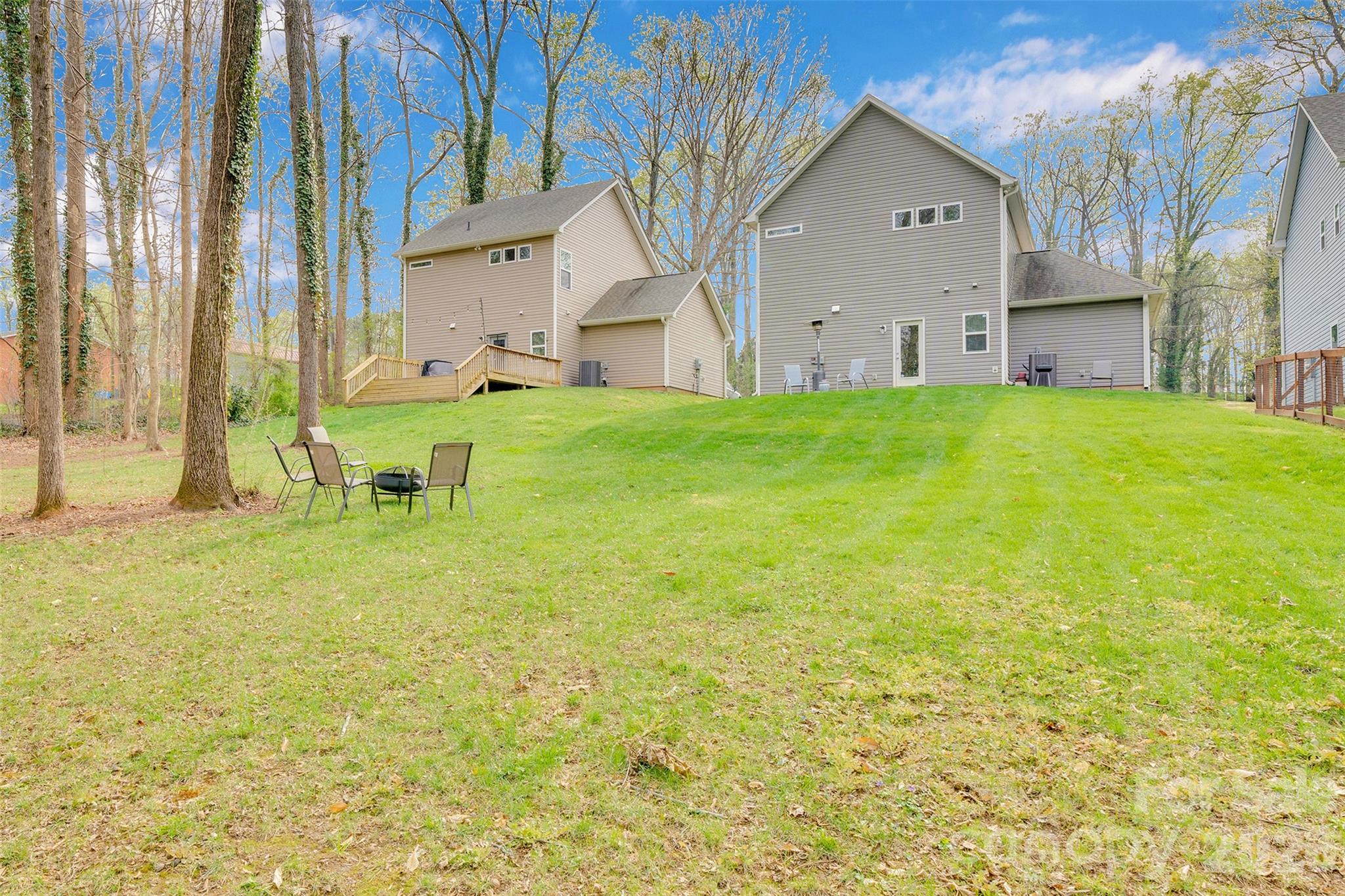 4301 Grove Street — Charlotte