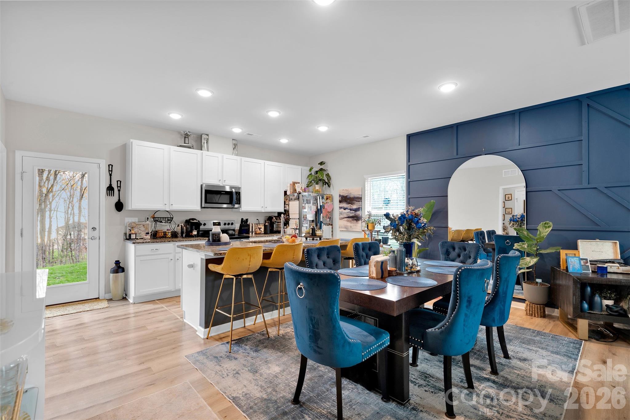 4301 Grove Street — Charlotte