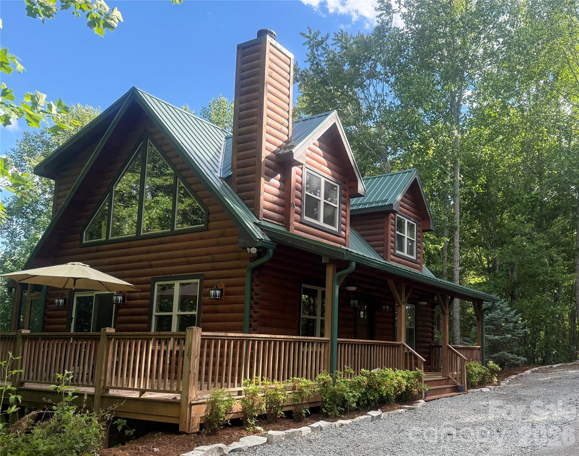 476 Double Eagle Drive — Nebo