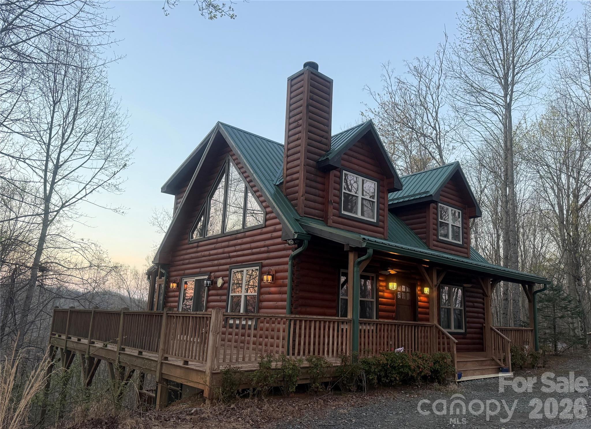 476 Double Eagle Drive — Nebo