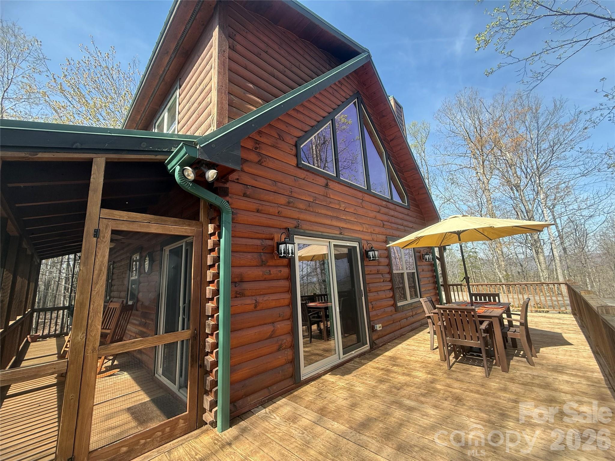 476 Double Eagle Drive — Nebo