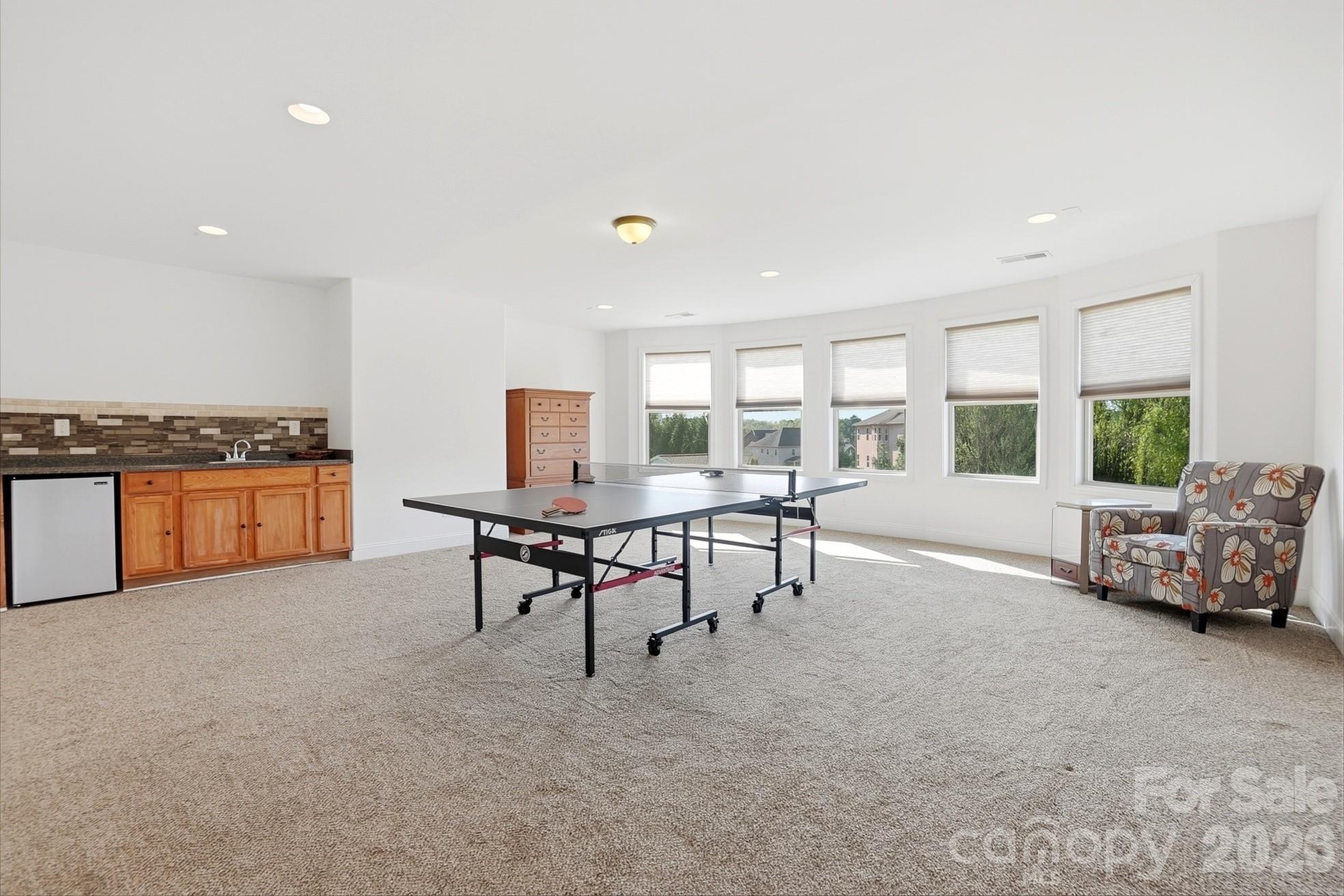 5509 Holly Hills Drive — Waxhaw