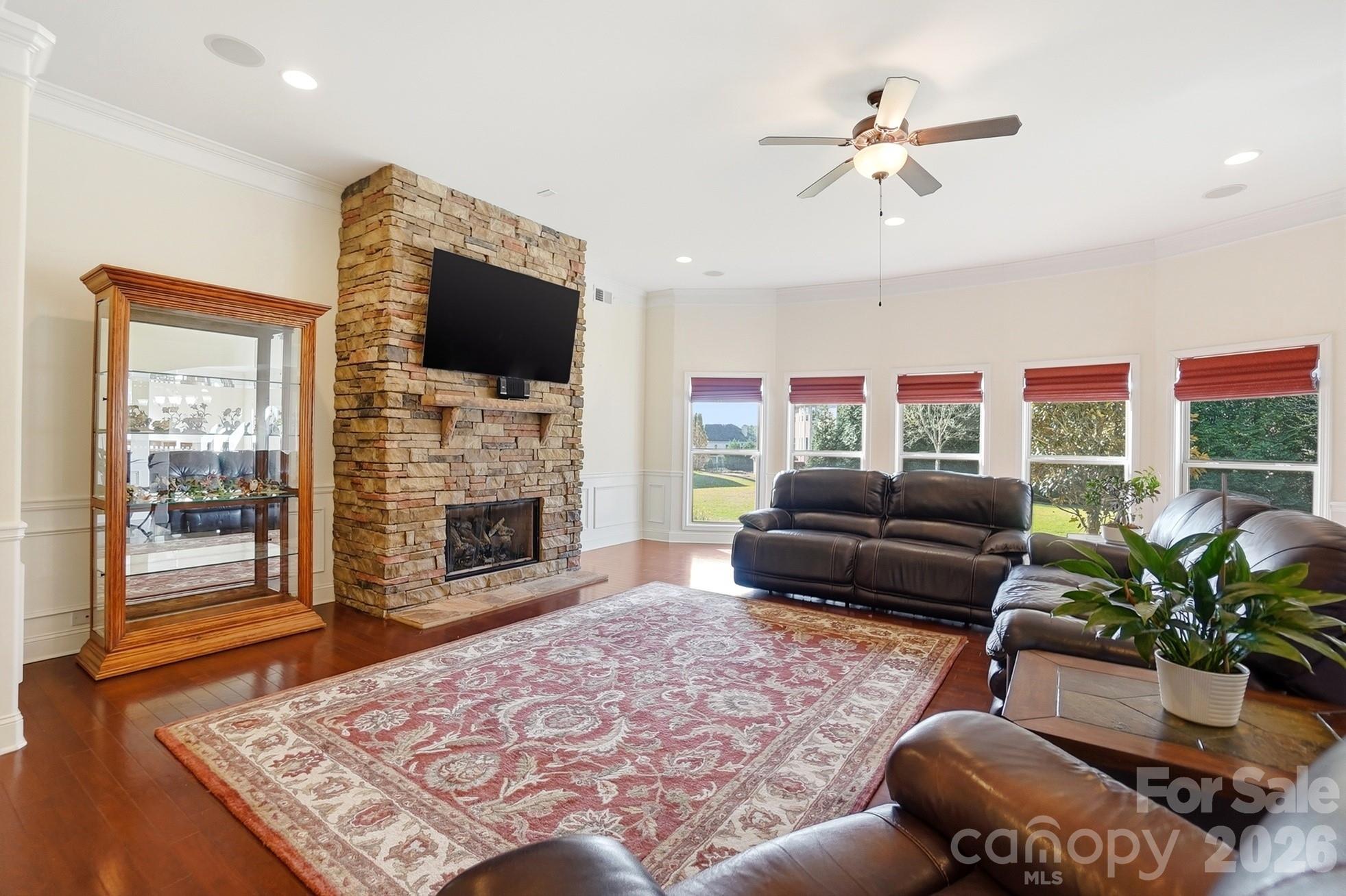 5509 Holly Hills Drive — Waxhaw