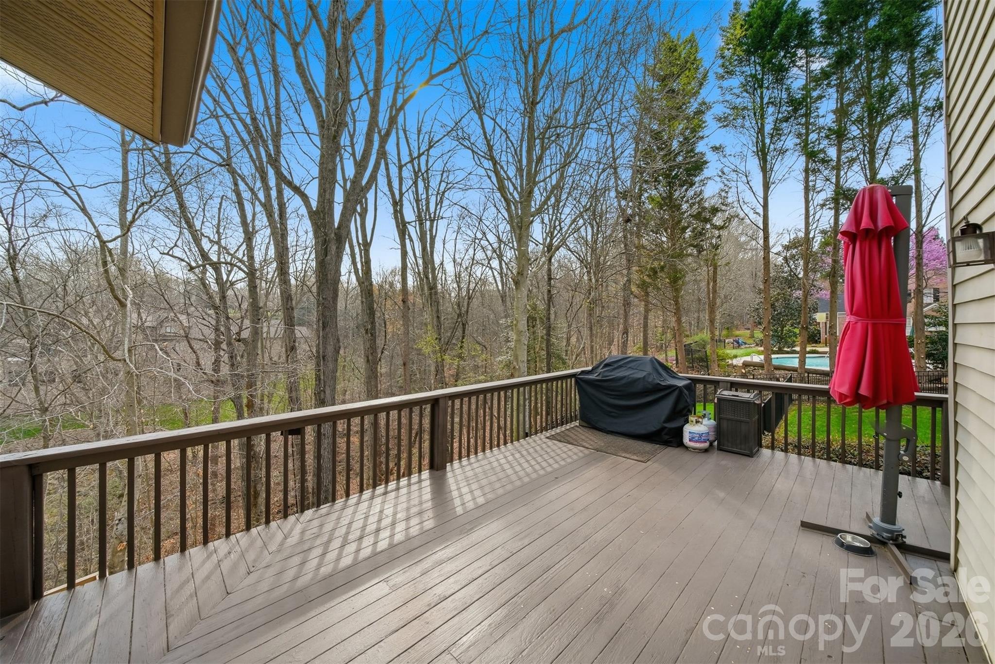 4624 9th Street NE — Hickory
