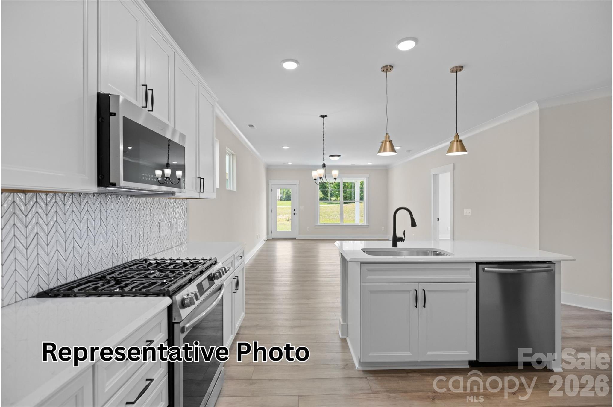 13110 Foxberry Road — Charlotte