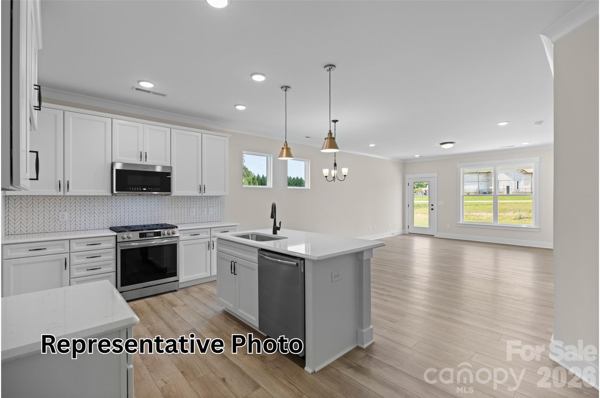 13110 Foxberry Road — Charlotte